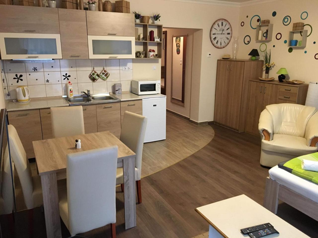 My Home Apartman Hajdúszoboszló Eksteriør billede
